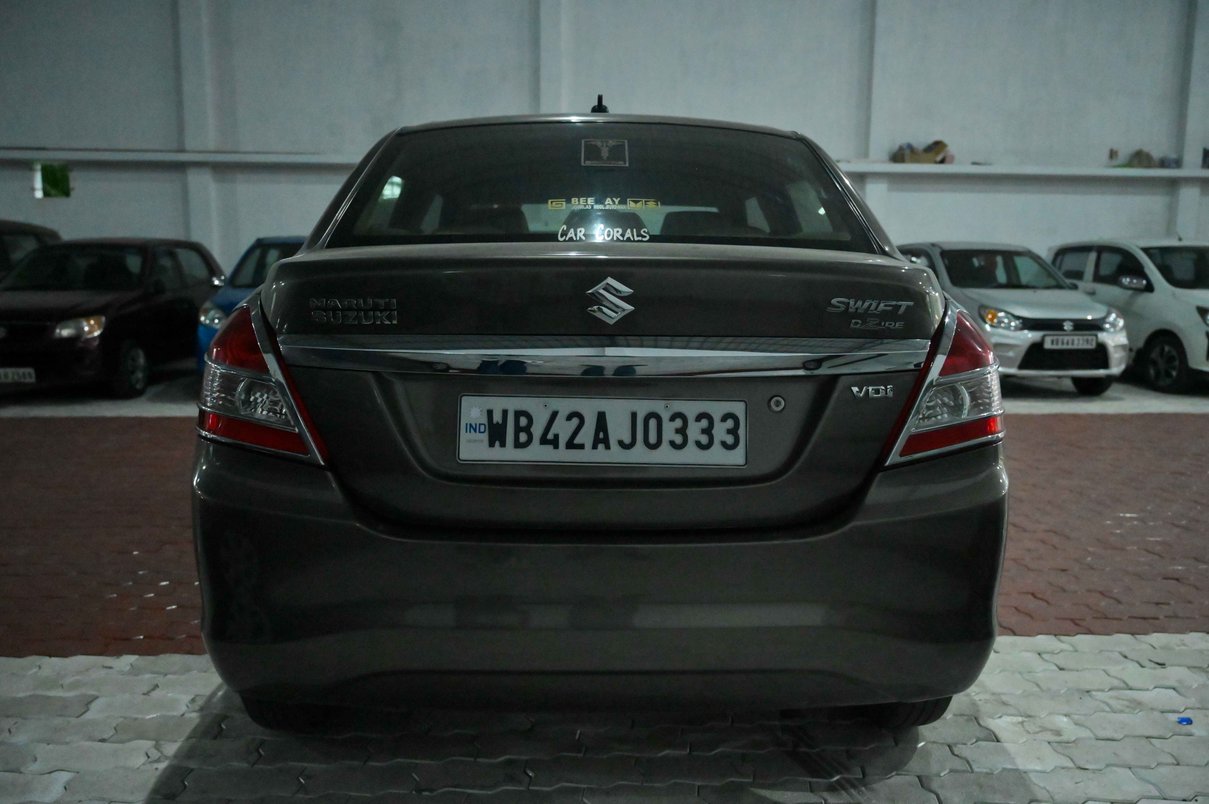 maruti-suzuki-swift-dzire-2016-22