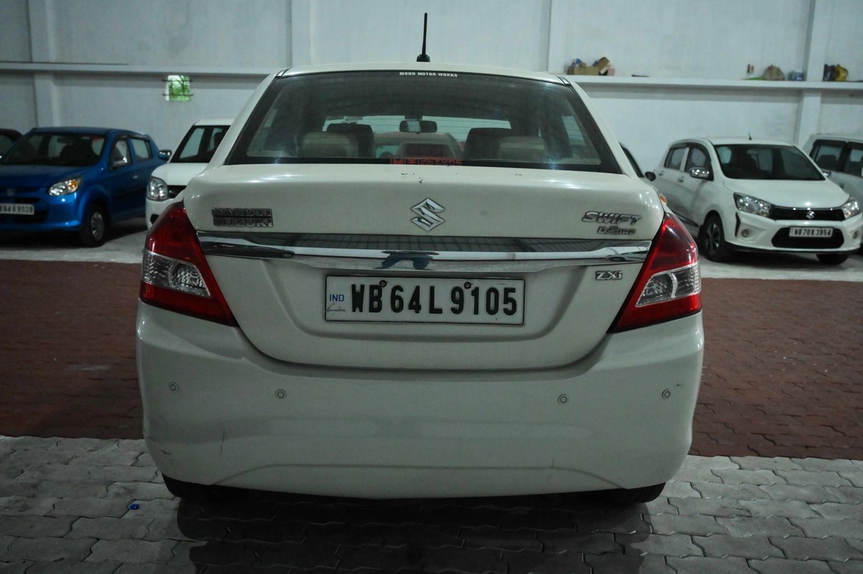maruti-suzuki-swift-dzire-2015-20